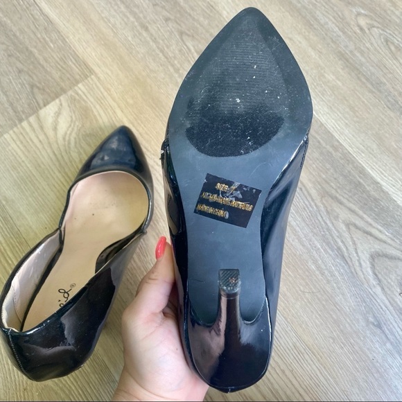 Qupid Black Patent Leather Style Pointed Toe Heels - Picture 10 of 11